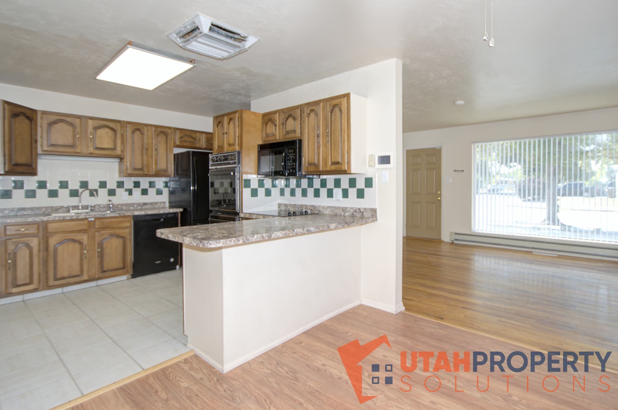 Salt Lake City House: 1532 W DuPont Ave