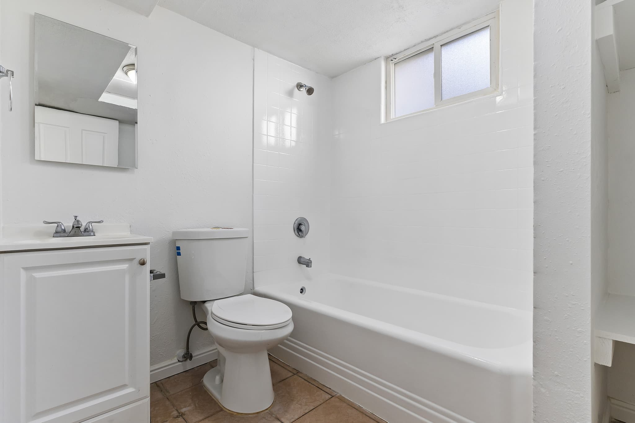 Salt Lake City House: 443 N Dorothea Way