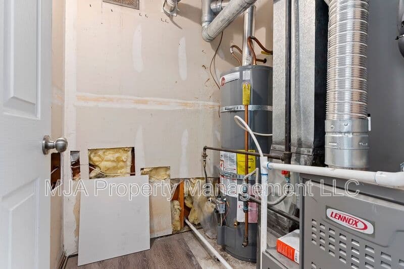 Provo Townhome: 715 N 1050 W