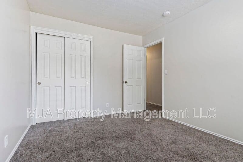 Provo Townhome: 715 N 1050 W