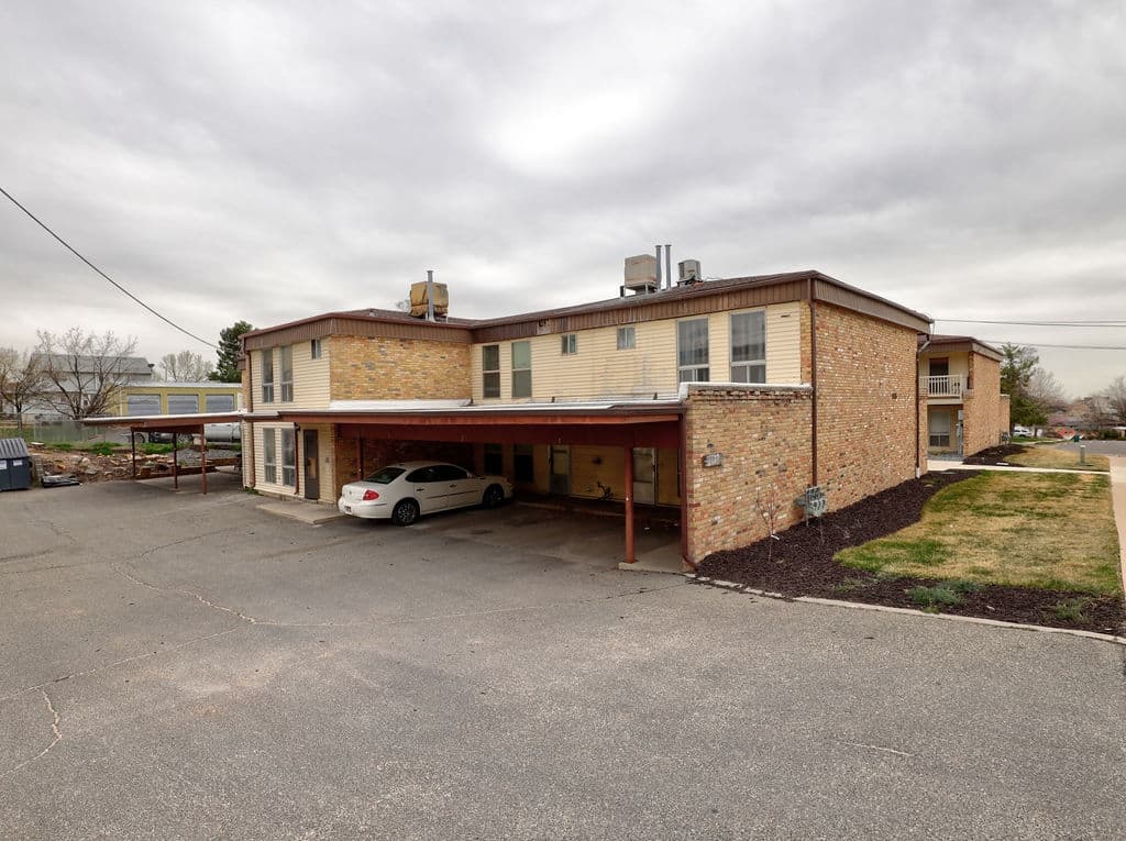 Ogden Multiplex: 1165 Edgewood Dr