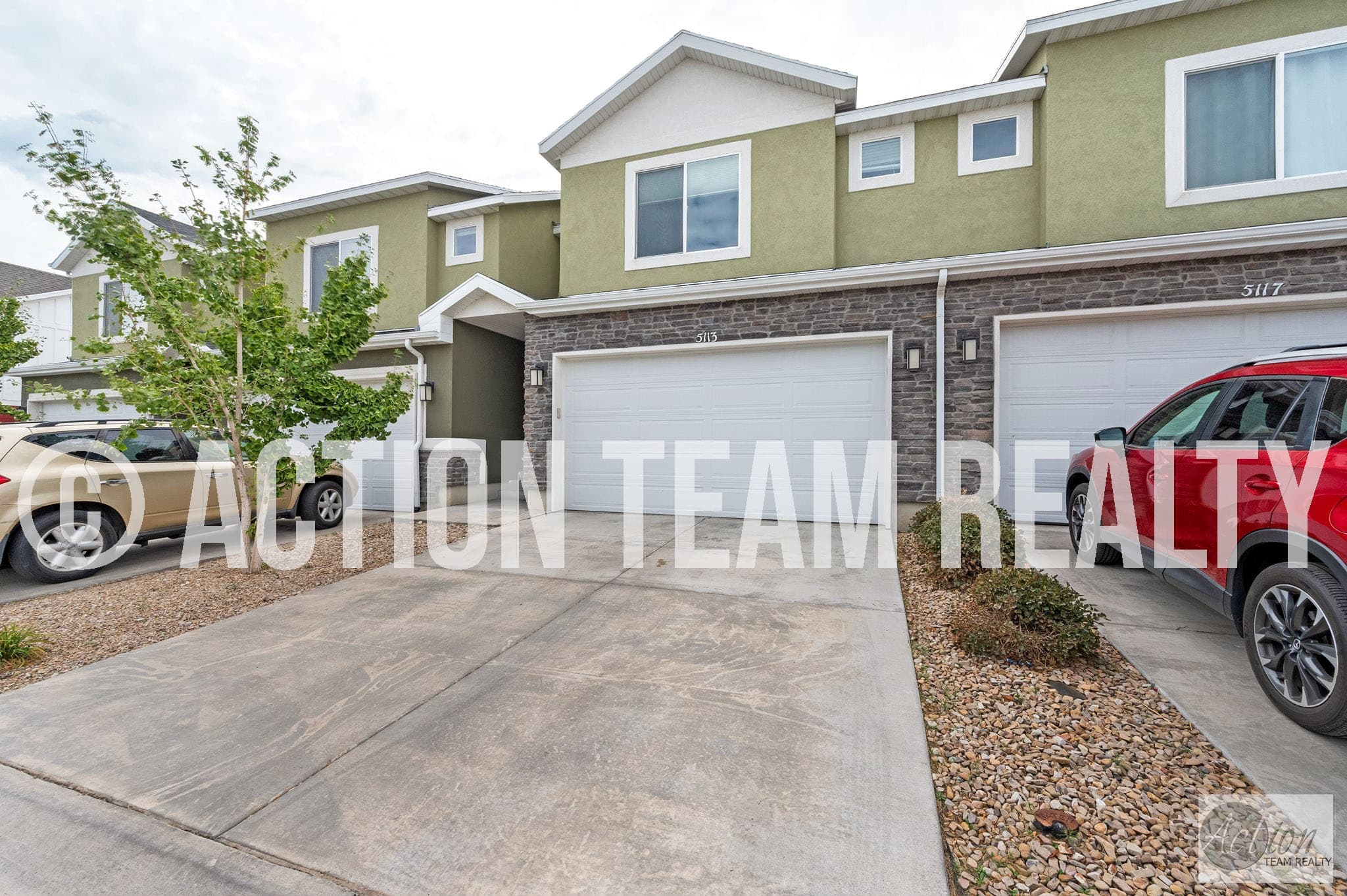Herriman Townhome: 5113 W Vibrato St
