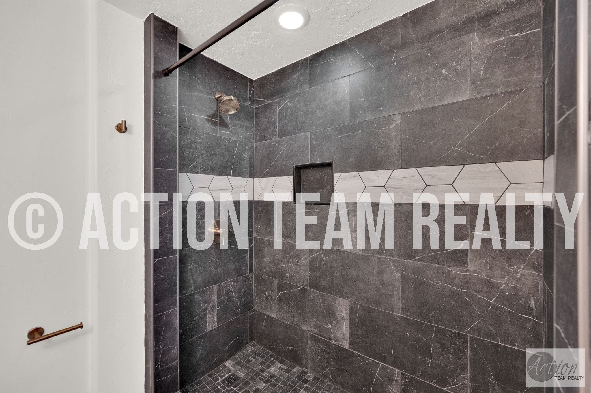 Herriman Townhome: 5113 W Vibrato St