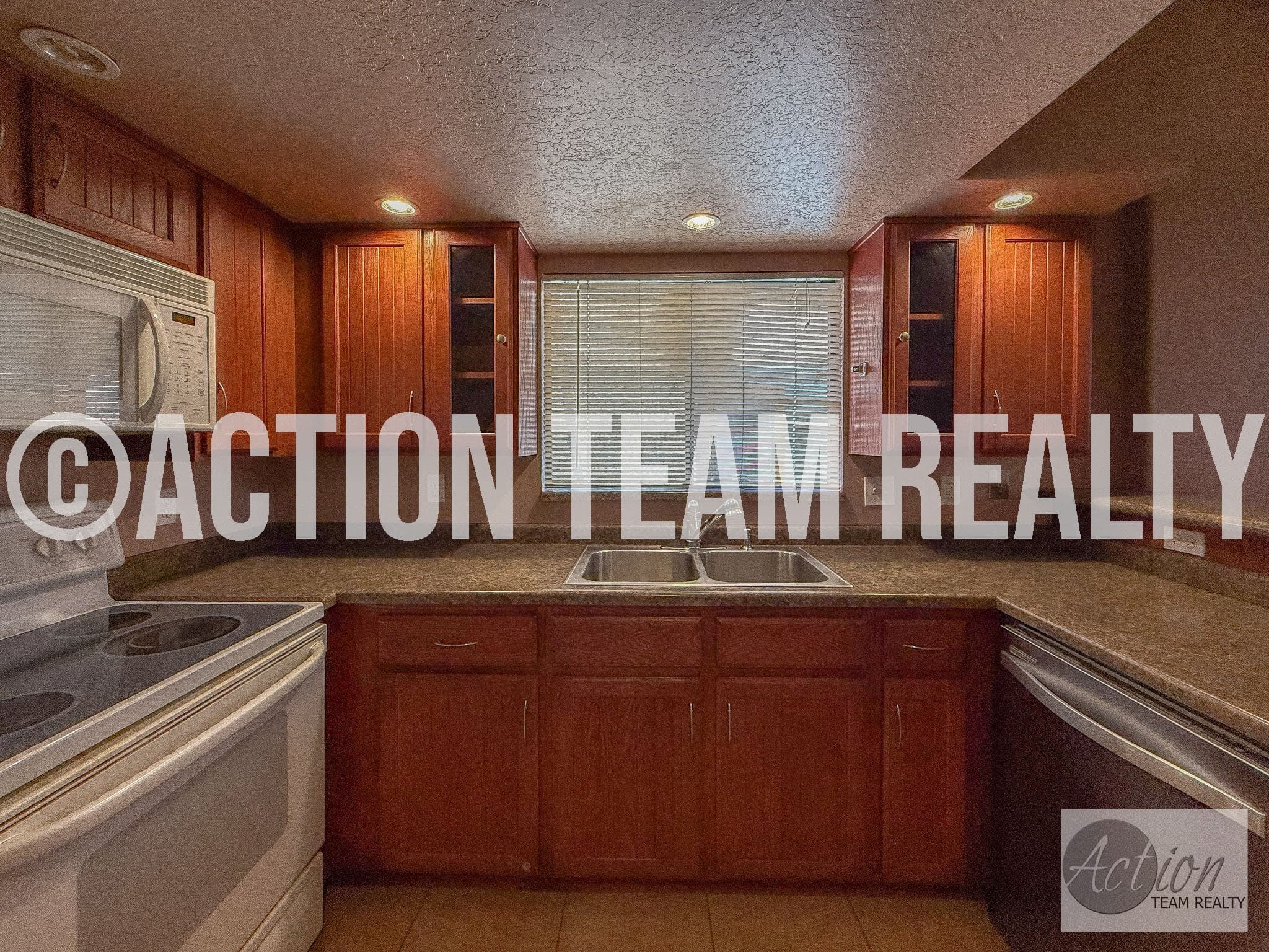 South Salt Lake Apartment: 3674 S State St