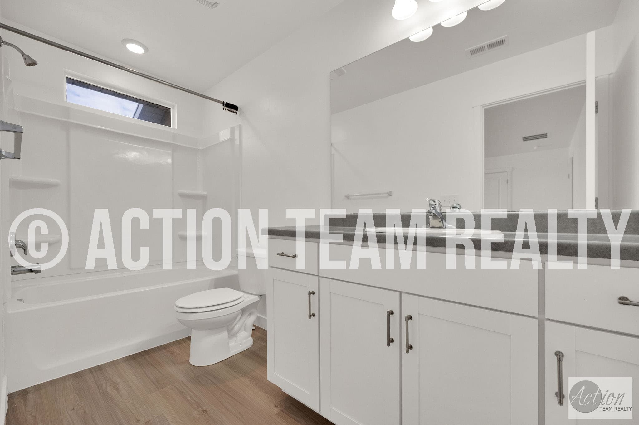 Herriman Townhome: 5113 W Vibrato St