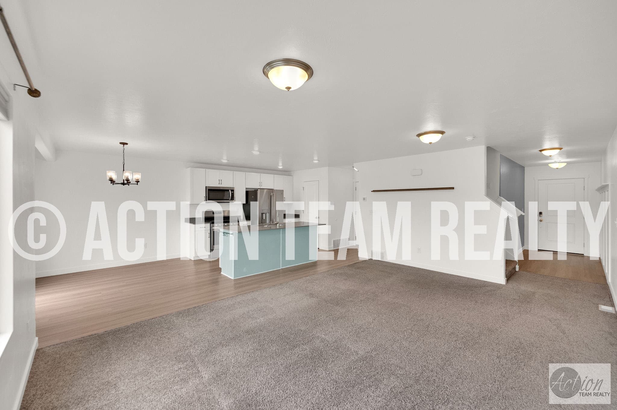 Herriman Townhome: 5113 W Vibrato St