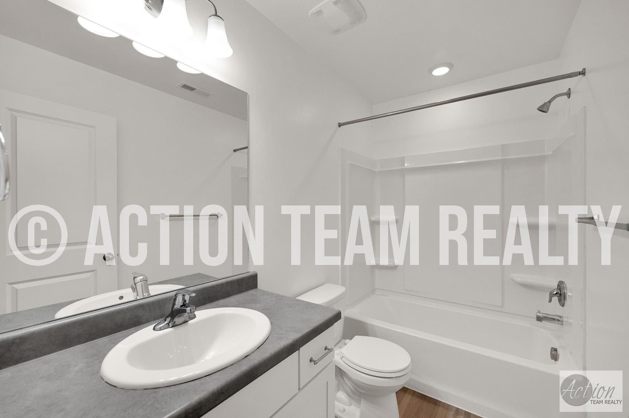 Herriman Townhome: 5113 W Vibrato St