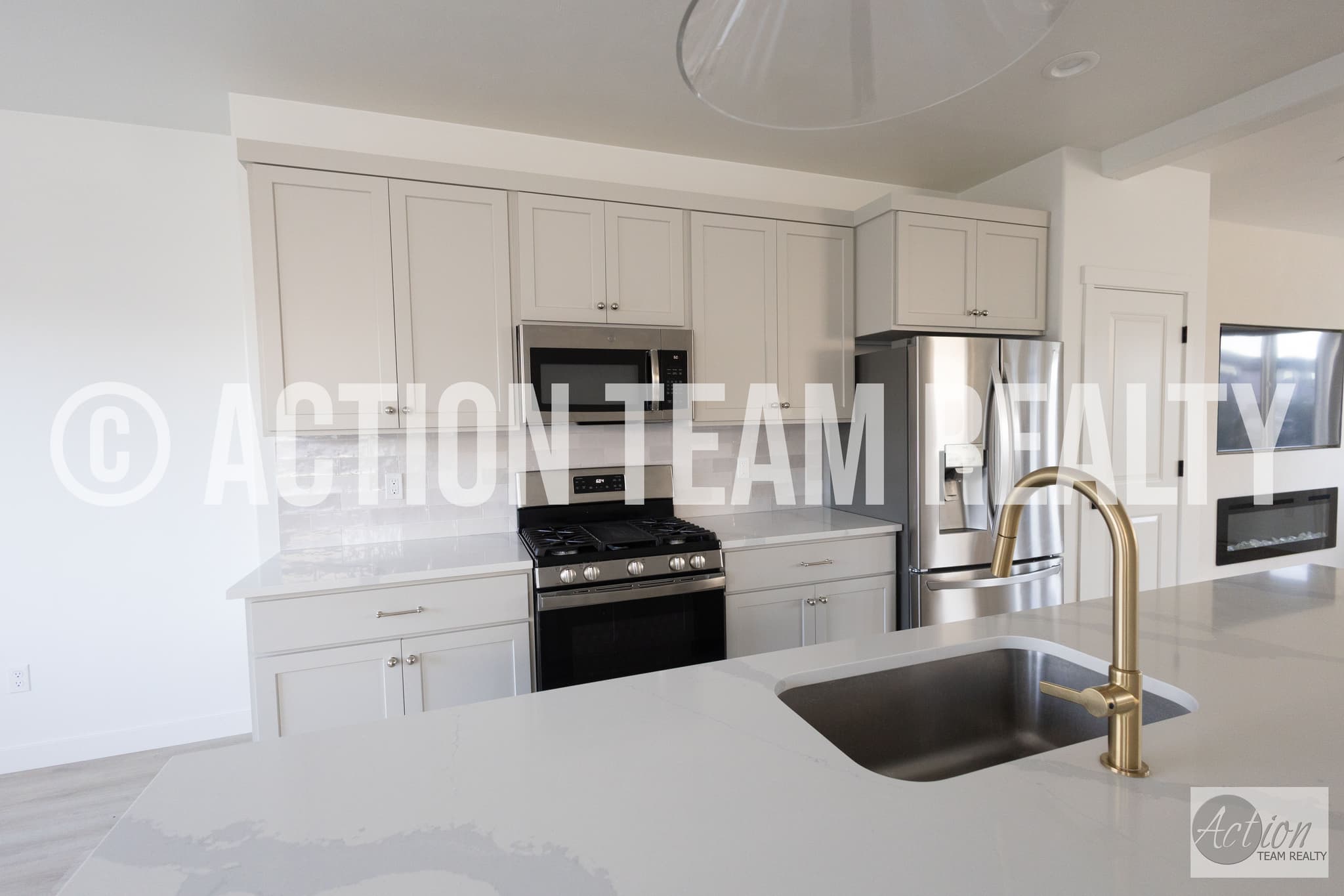 American Fork Townhome: 791 W Bronze Leaf Rd