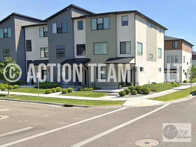 American Fork Townhome: 791 W Bronze Leaf Rd