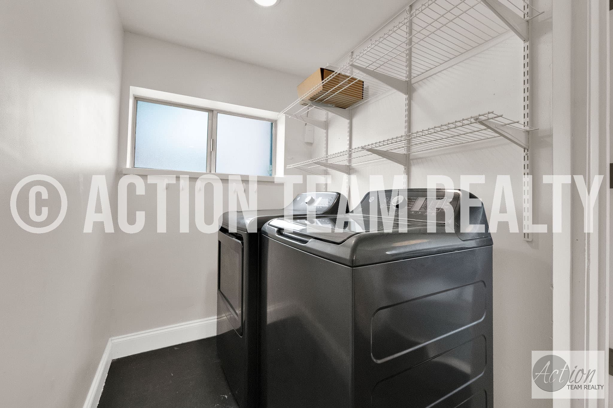 Provo House: 119 E 400 S