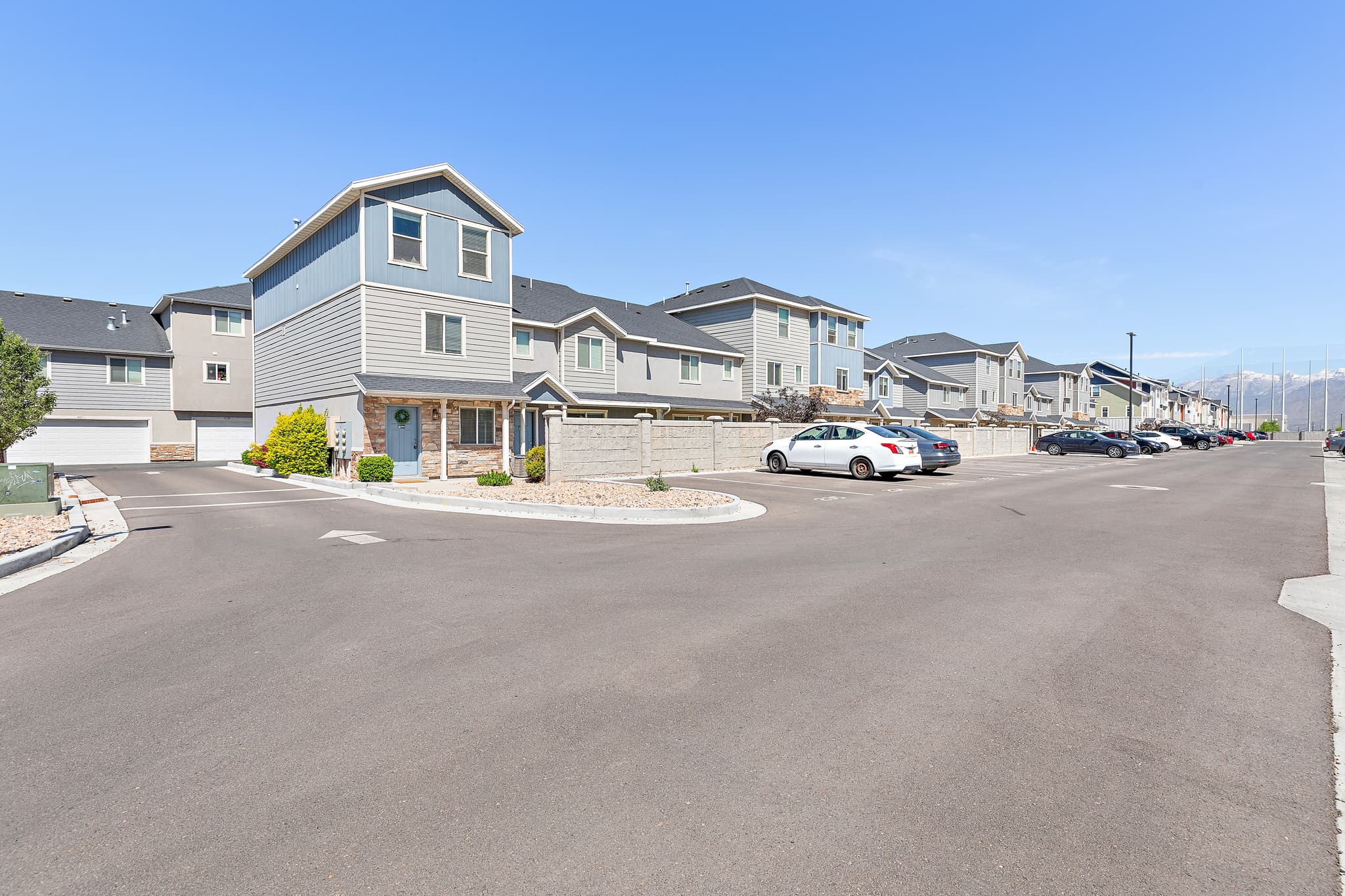 Vineyard Multiplex: 254 N 750 E