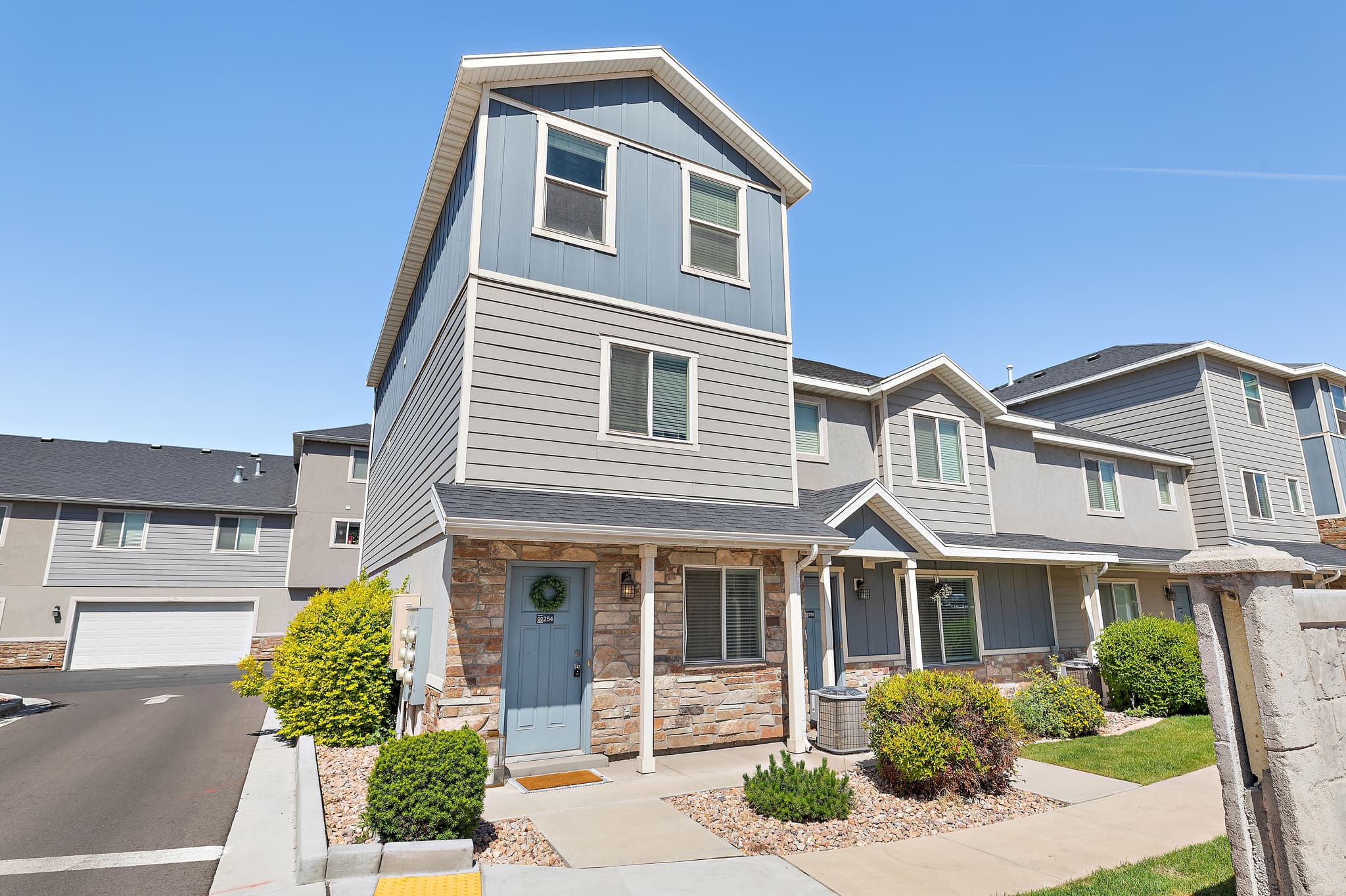 Vineyard Multiplex: 254 N 750 E