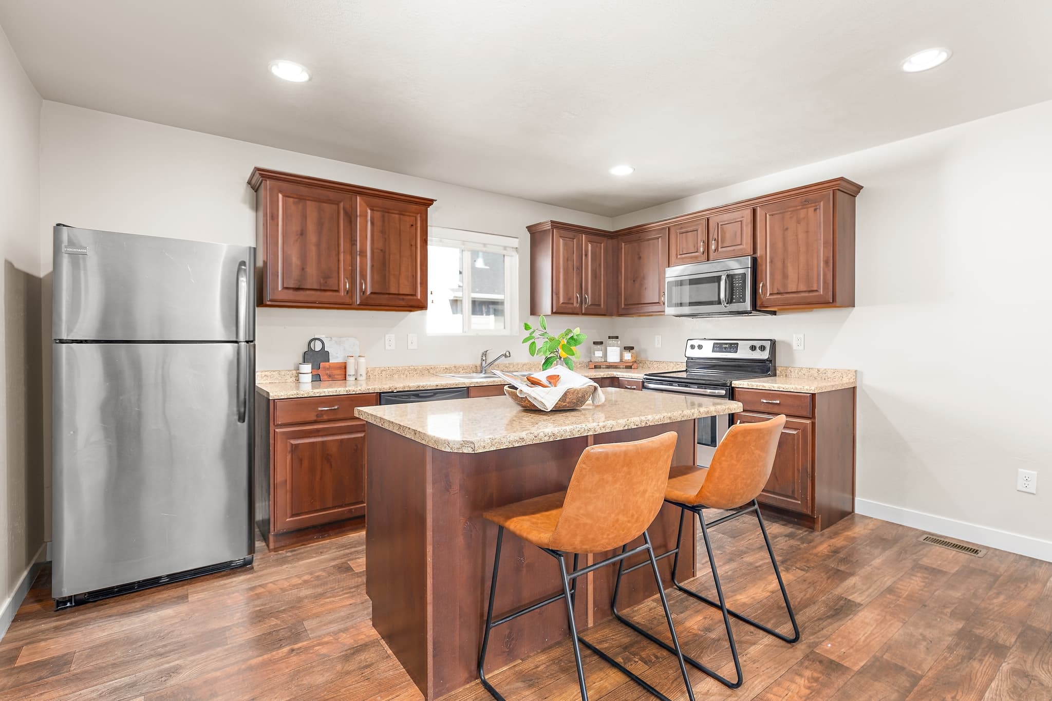 Vineyard Multiplex: 254 N 750 E