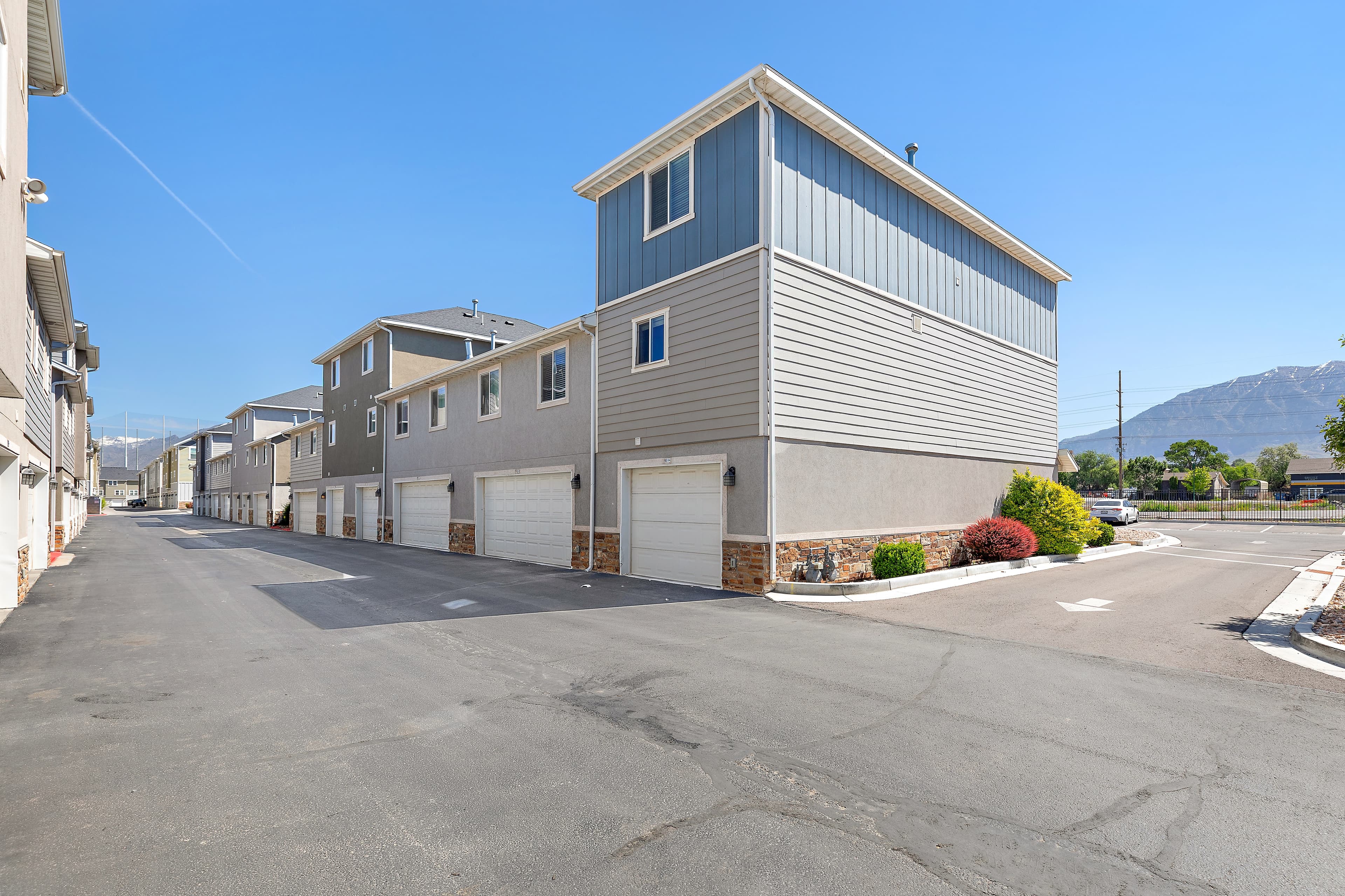 Vineyard Multiplex: 254 N 750 E