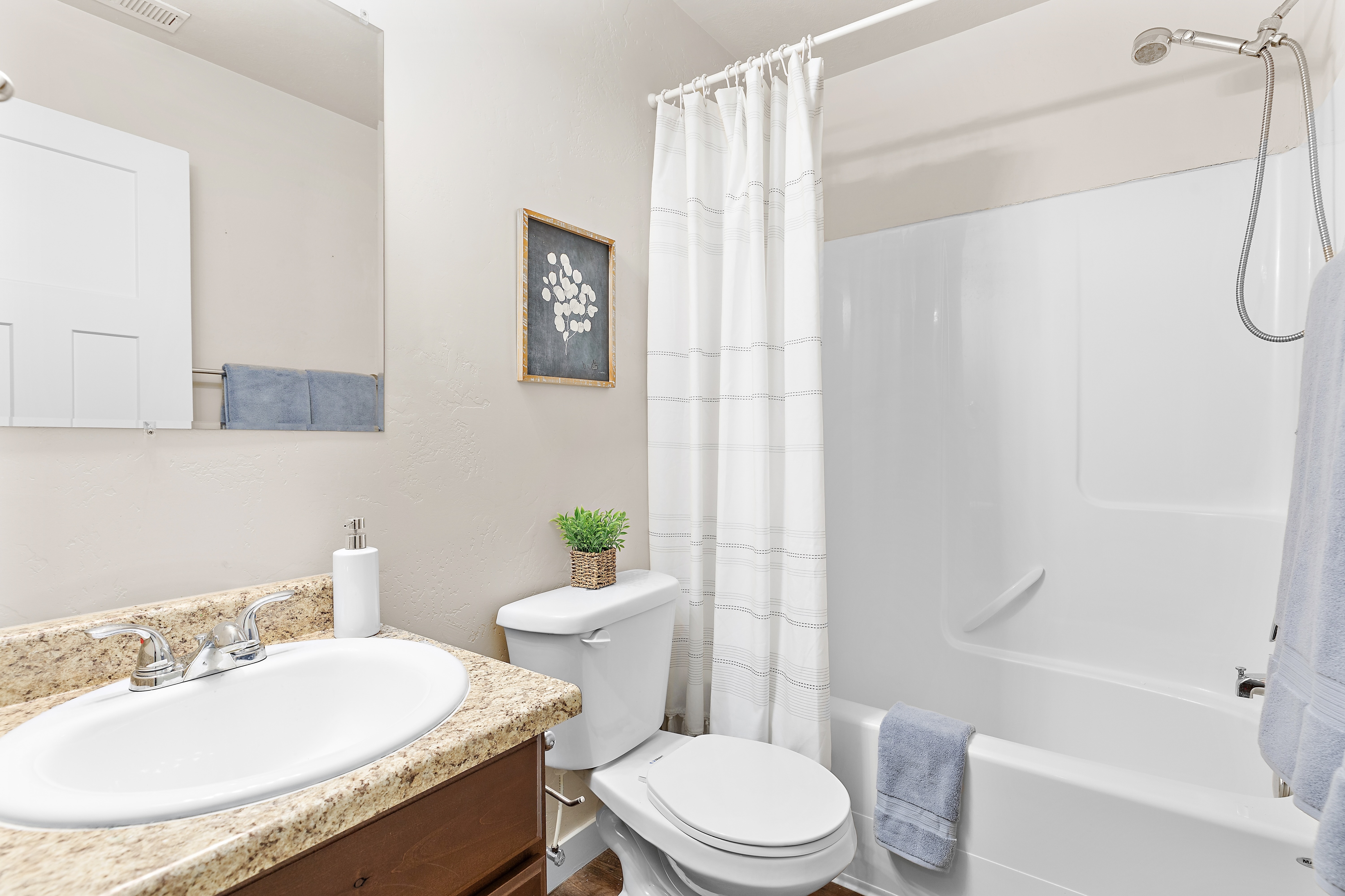 Vineyard Multiplex: 254 N 750 E