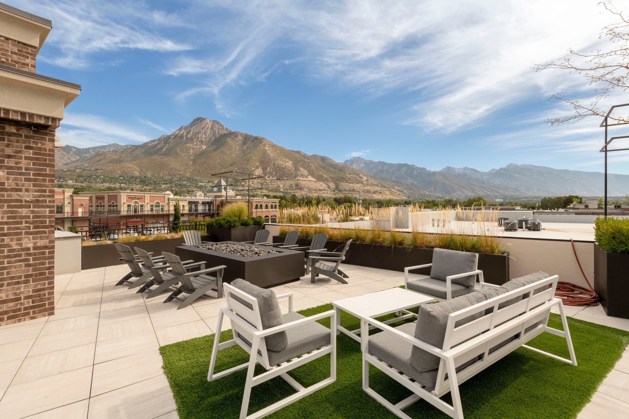 Salt Lake City Condo: 2240 E Laney Ave