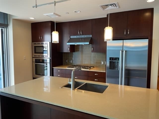 Salt Lake City Apartment: 35 E 100 S