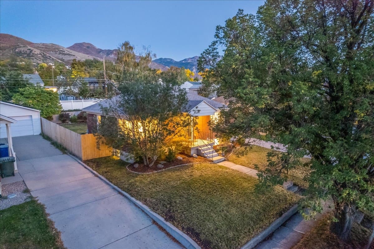 Salt Lake City House: 2165 S King St