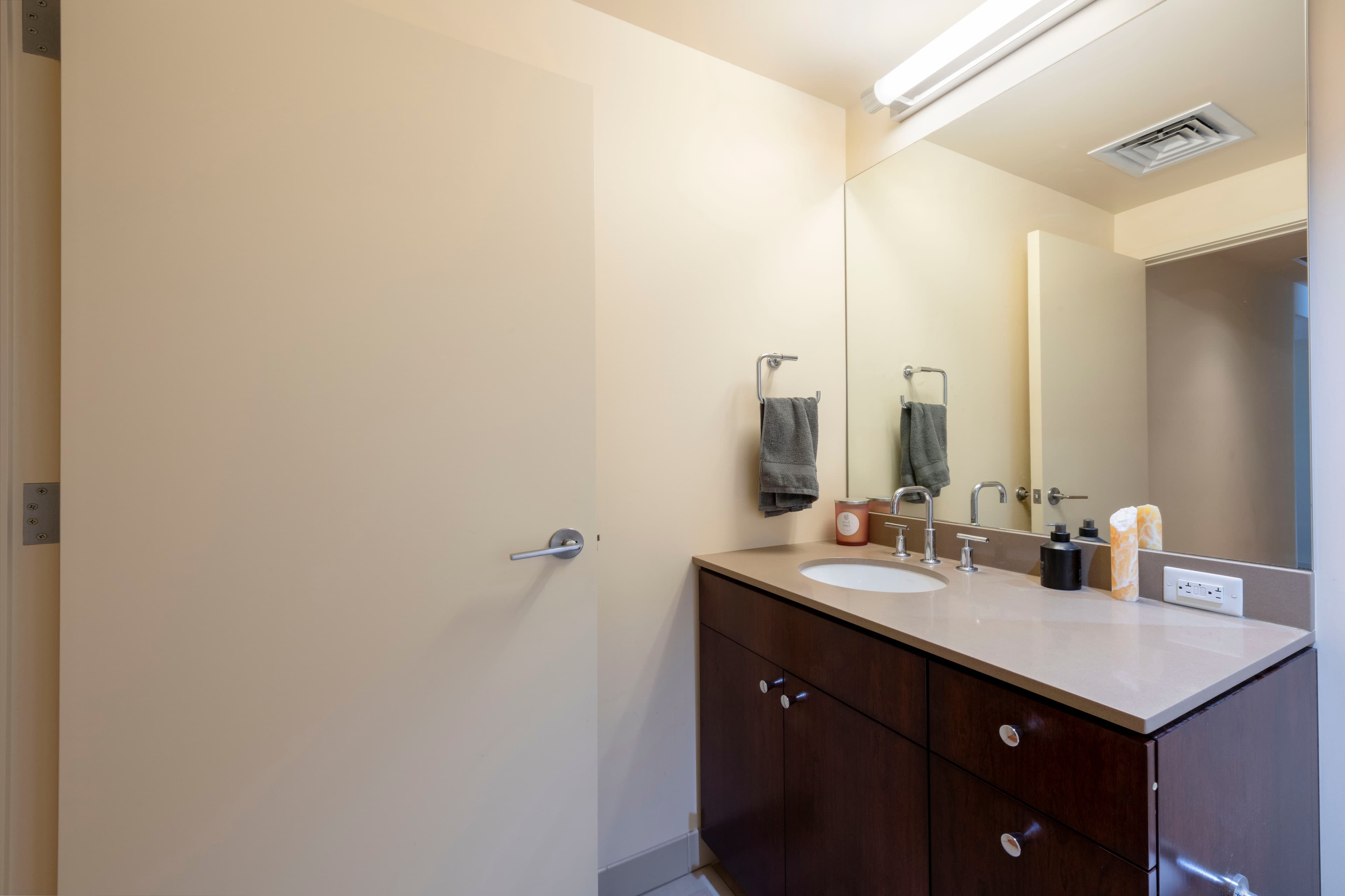 Salt Lake City Condo: 35 E 100 S