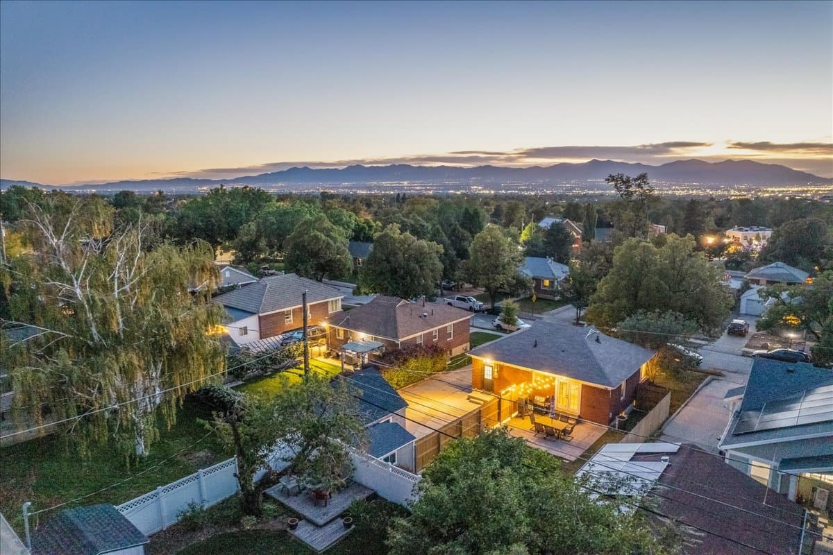 Salt Lake City House: 2165 S King St