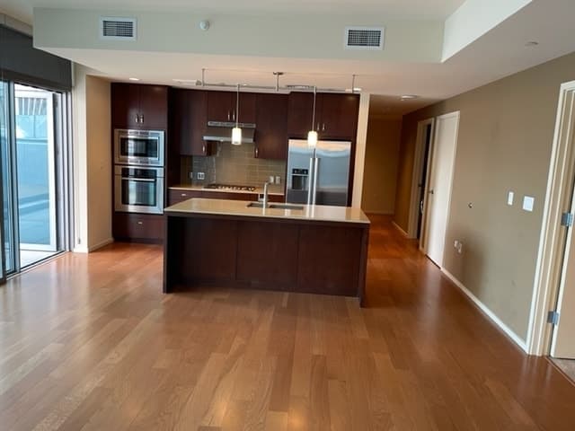 Salt Lake City Apartment: 35 E 100 S