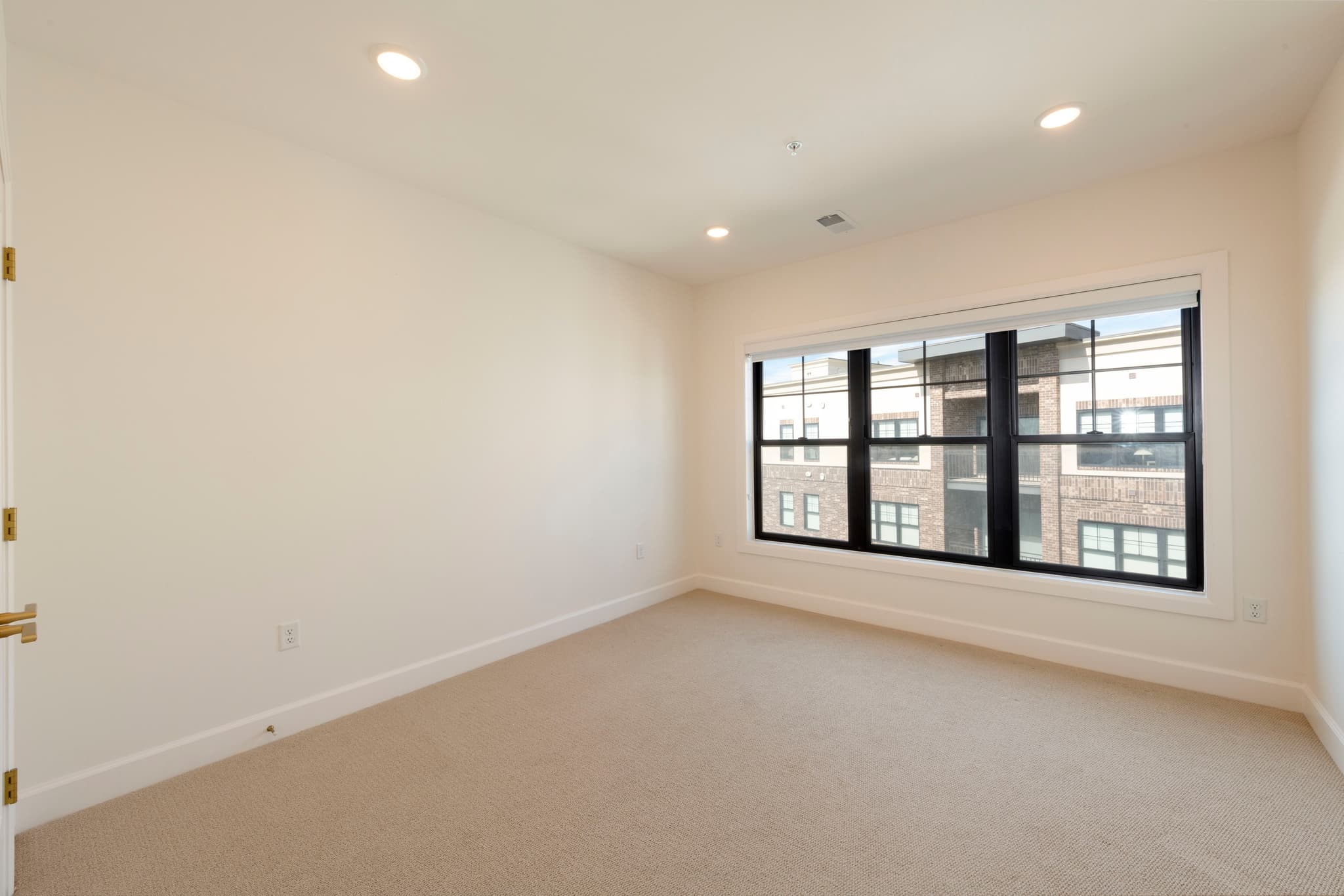 Salt Lake City Condo: 2240 E Laney Ave