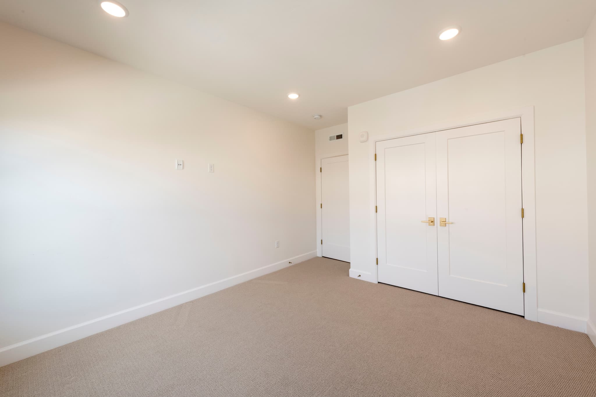 Salt Lake City Condo: 2240 E Laney Ave