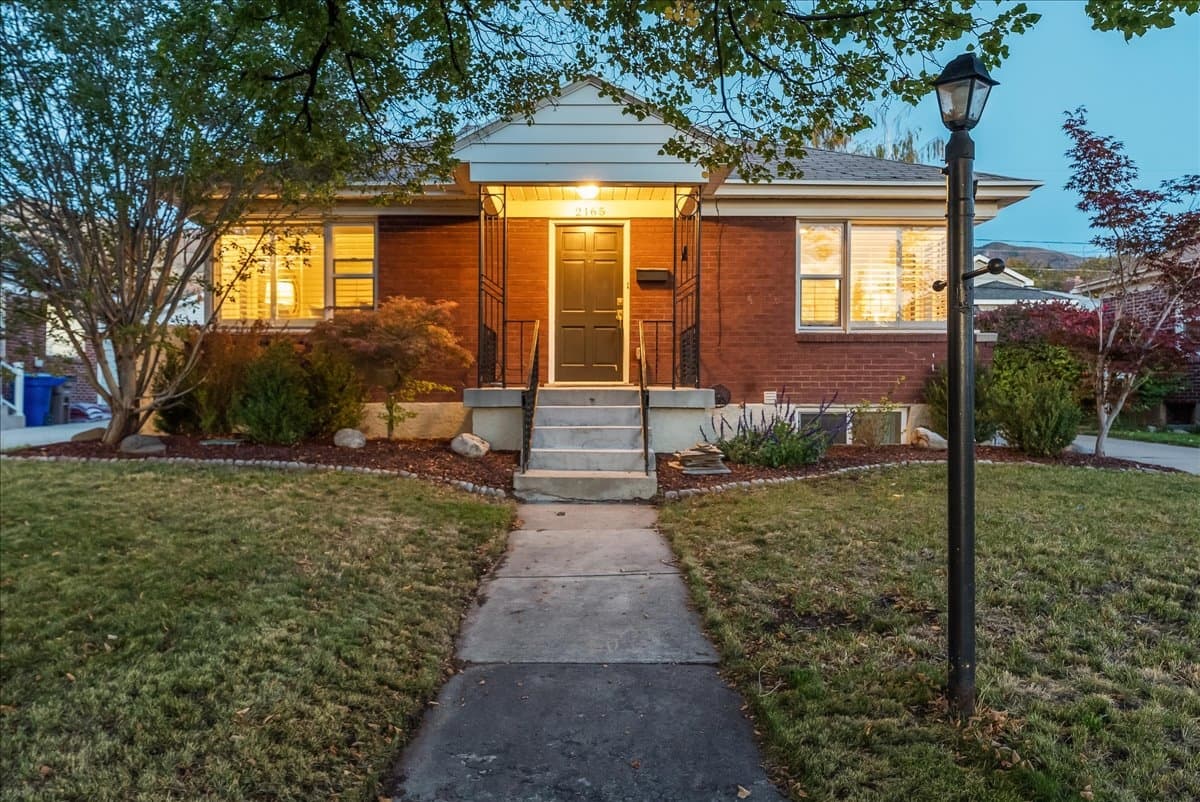 Salt Lake City House: 2165 S King St
