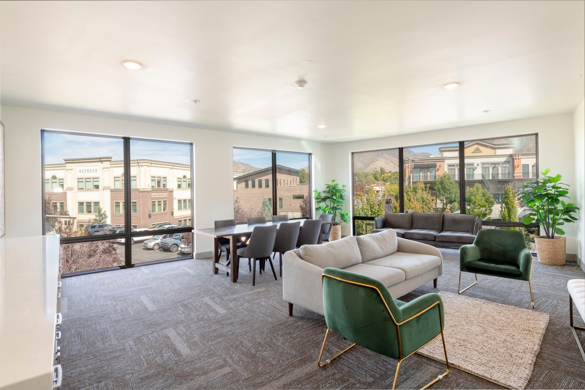 Salt Lake City Condo: 2240 E Laney Ave