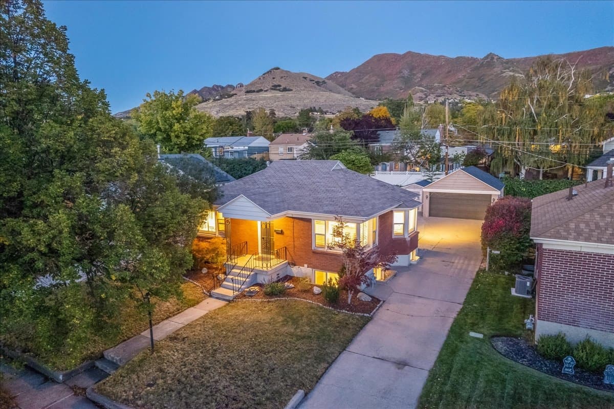 Salt Lake City House: 2165 S King St