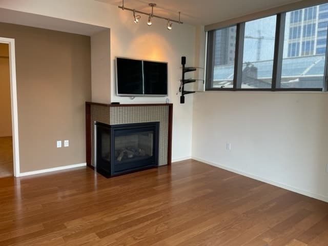 Salt Lake City Apartment: 35 E 100 S