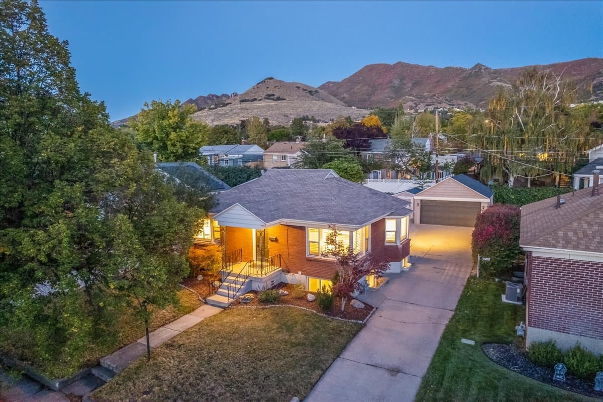 Salt Lake City House: 2165 S King St