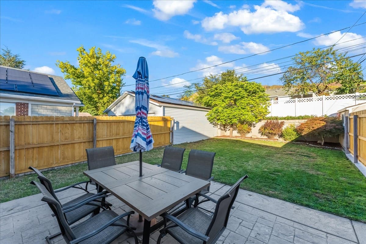 Salt Lake City House: 2165 S King St