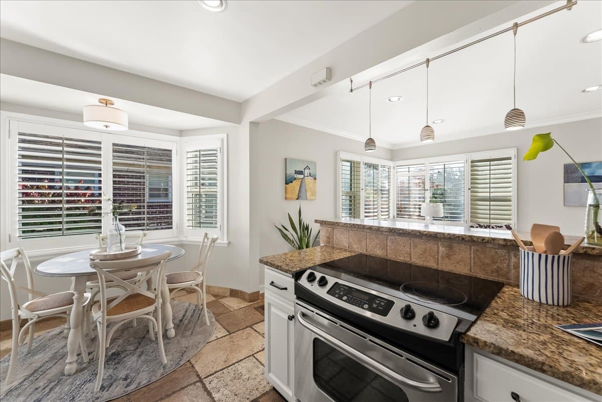 Salt Lake City House: 2165 S King St
