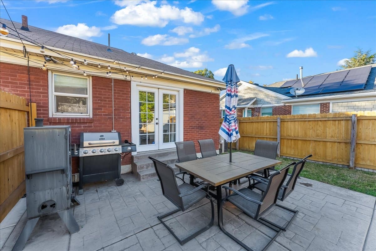 Salt Lake City House: 2165 S King St