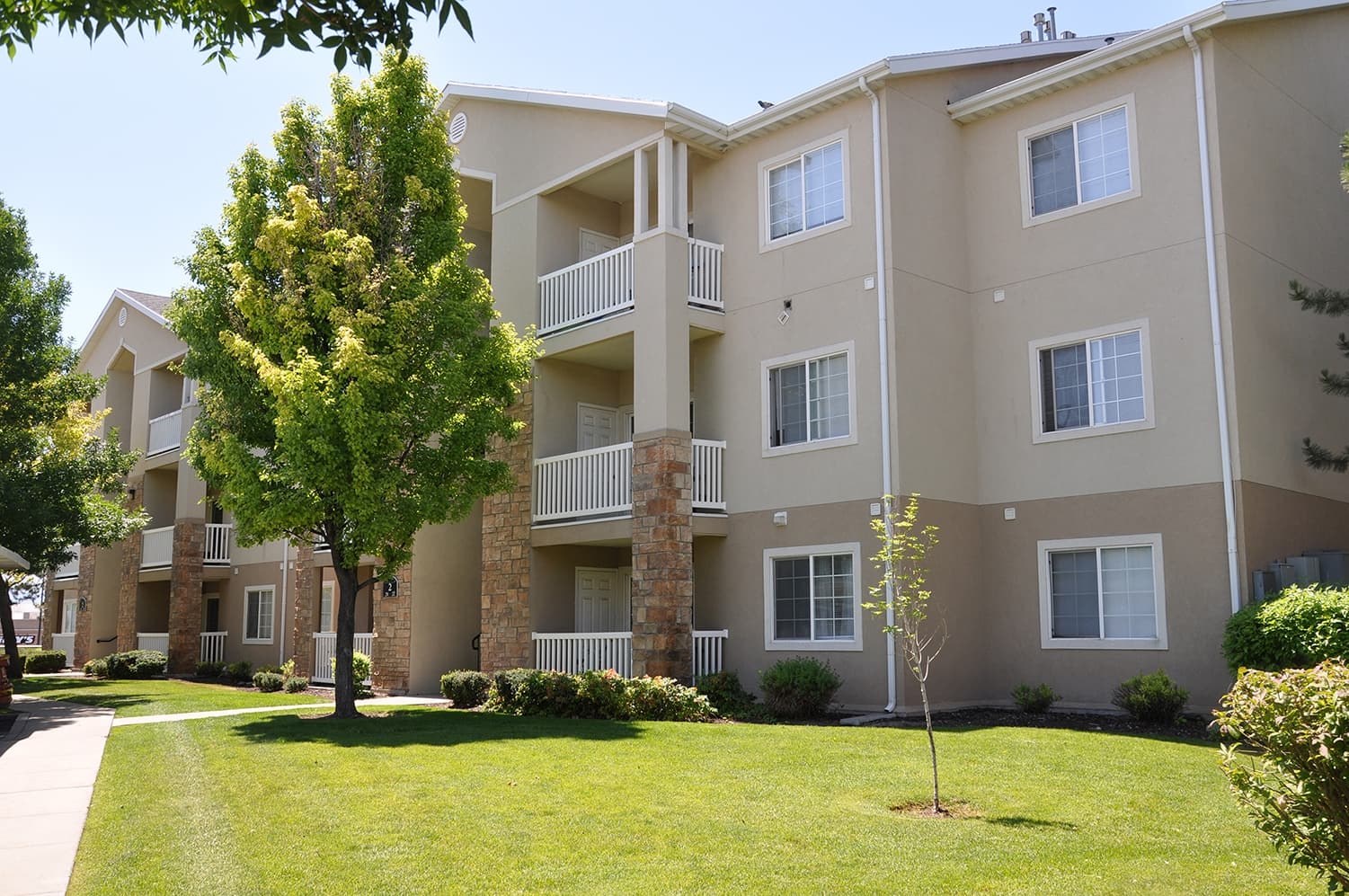West Jordan Apartment: 3818 W Castle Pines Way