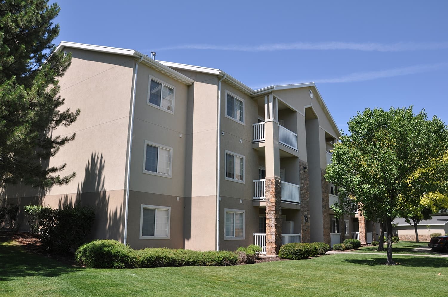 West Jordan Apartment: 3818 W Castle Pines Way