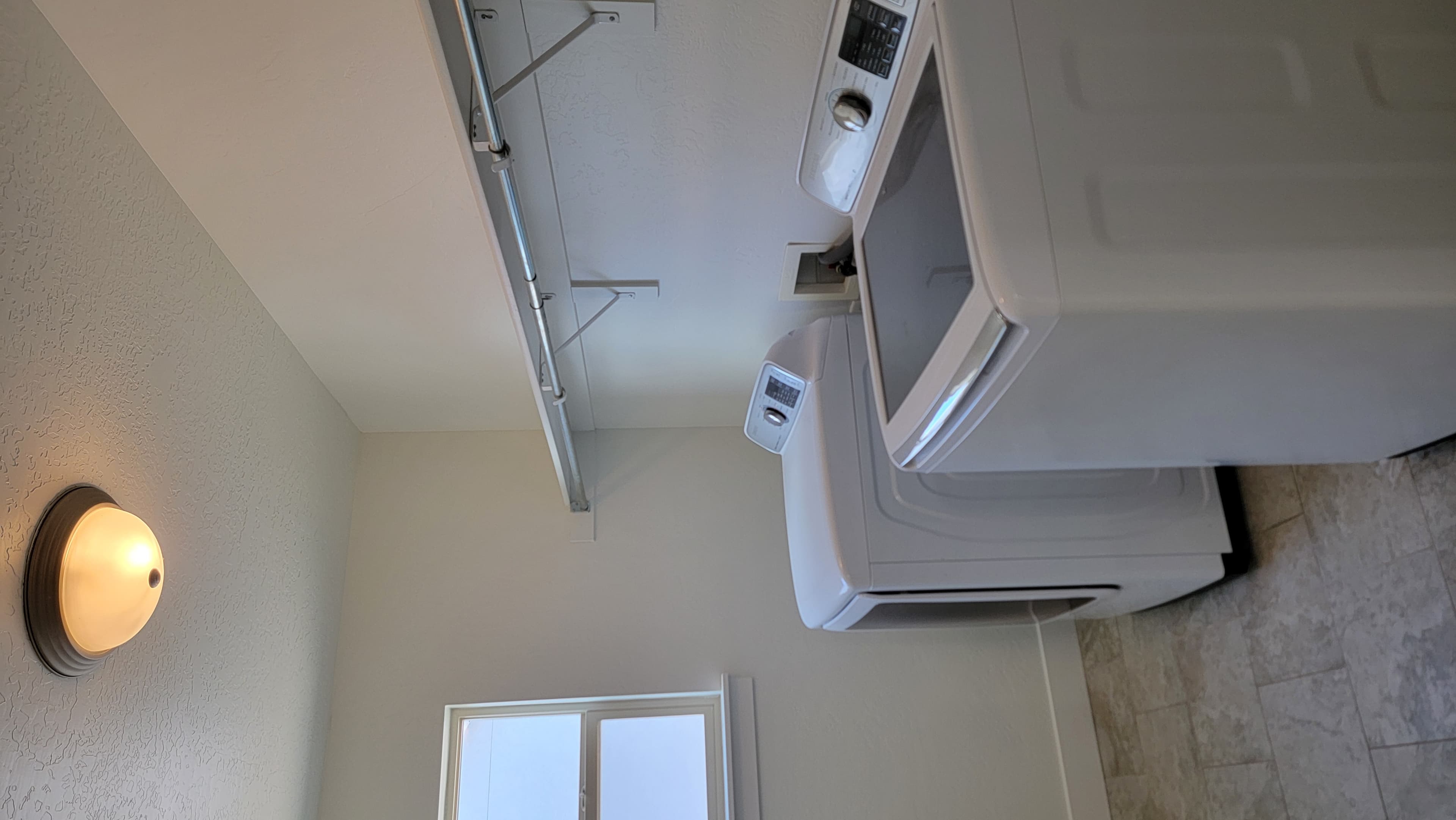 Lehi House: 1652 W Brooke St