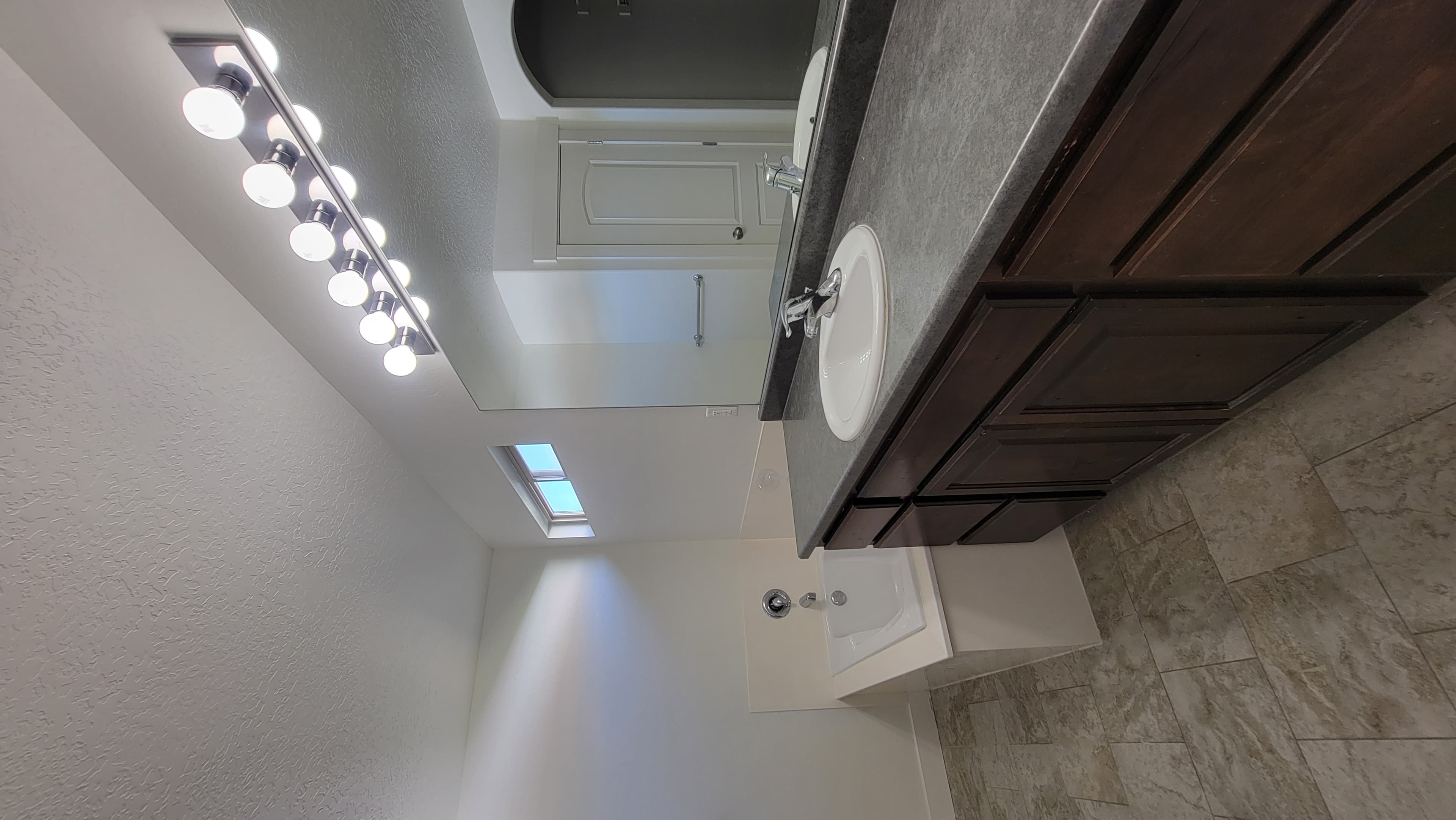Lehi House: 1652 W Brooke St