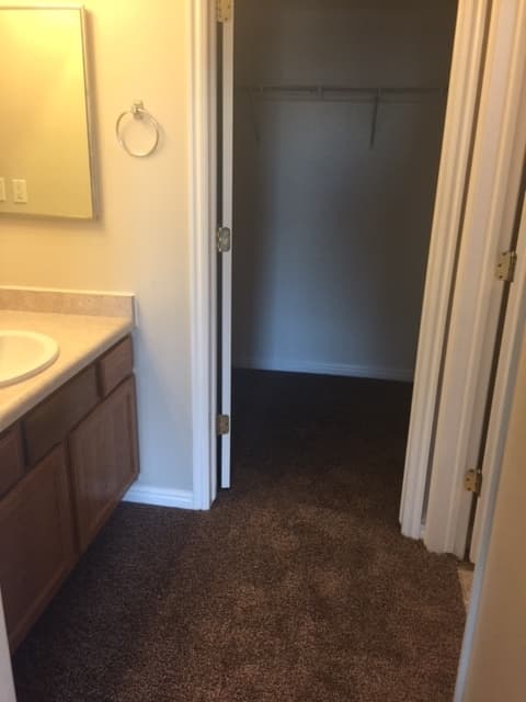 Saratoga Springs Condo: 105 W Daybreak Ln