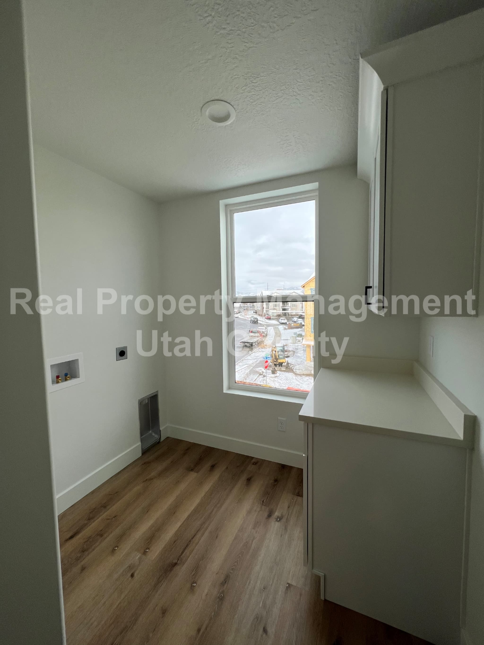 American Fork Townhome: 608 E 340 S