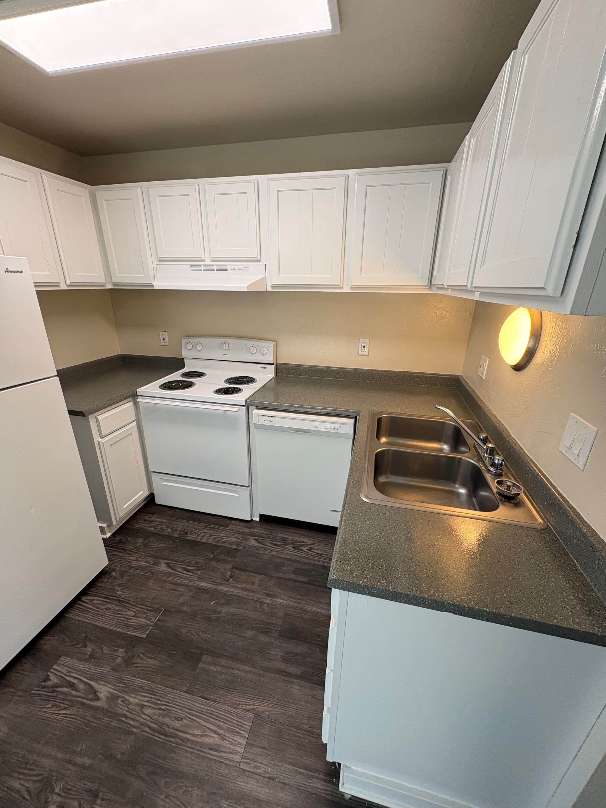 Salt Lake City Apartment: 3989 S 900 E