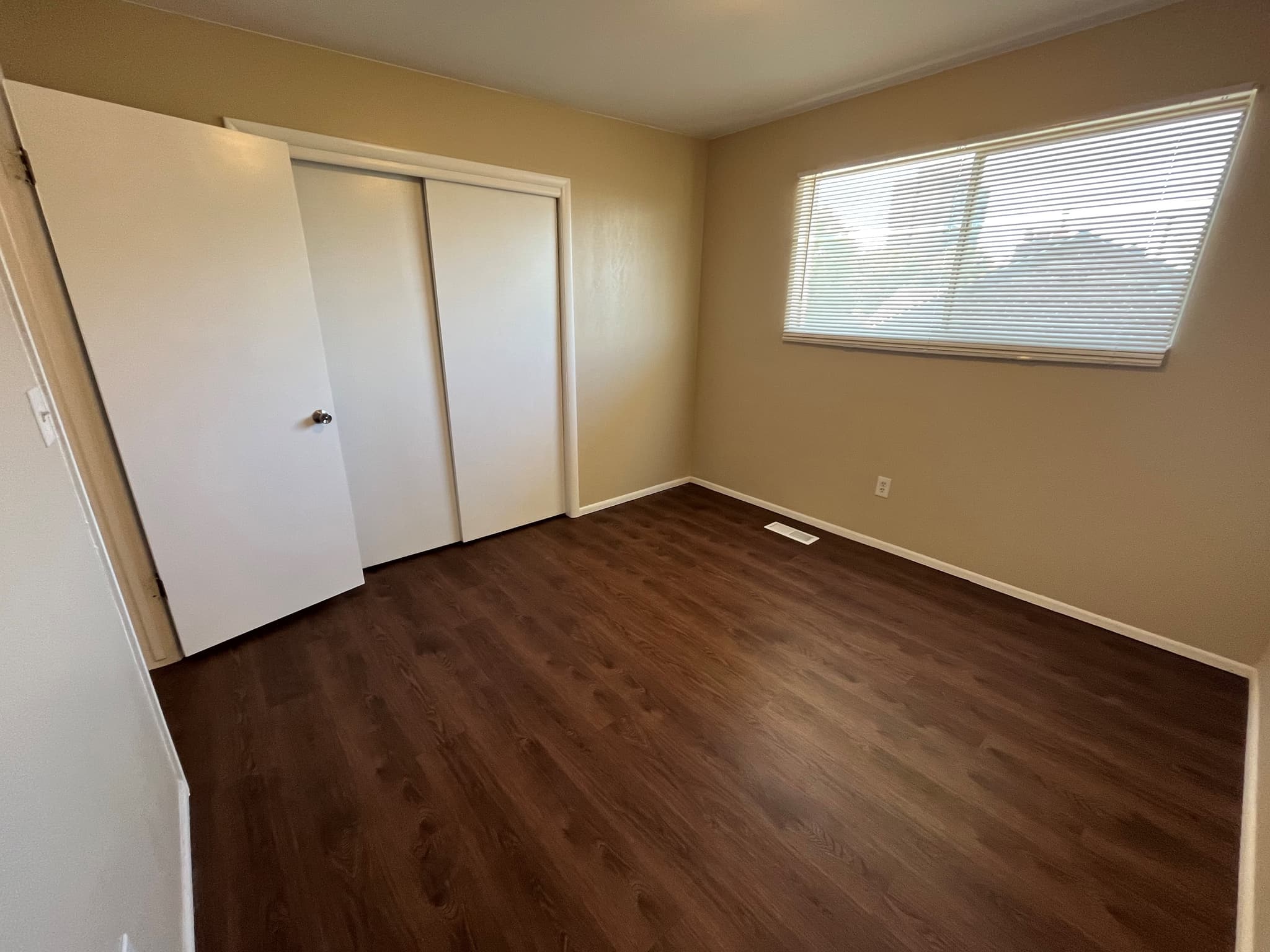 Salt Lake City Apartment: 1882 S Edison St