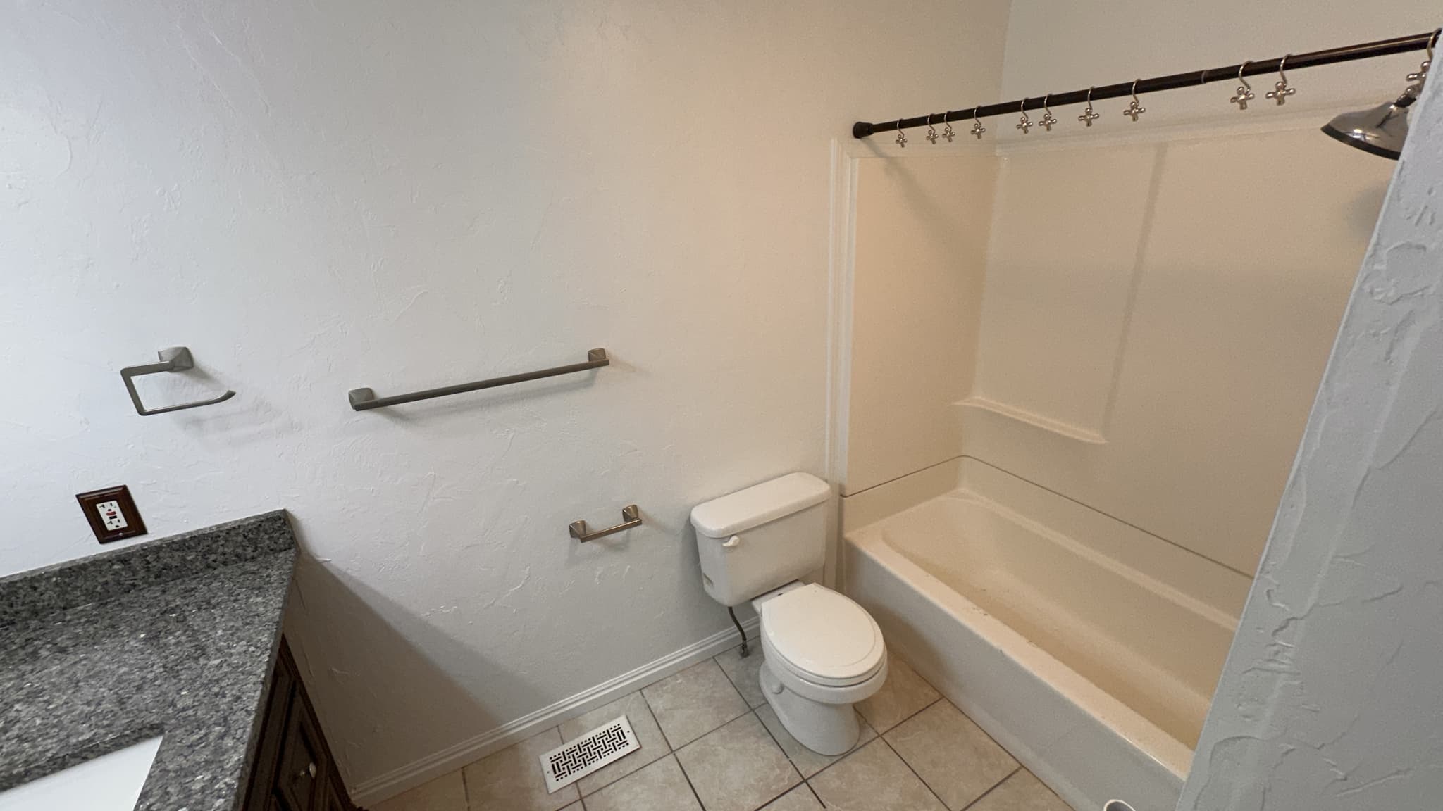 West Jordan Townhome: 9045 S Barrington Cir