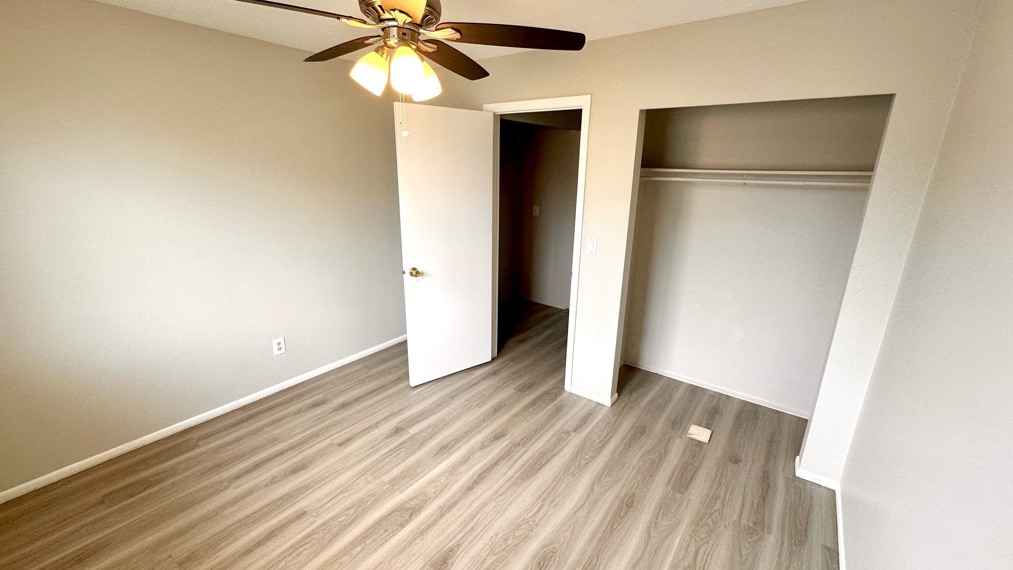 West Jordan Townhome: 1537 W Ponderosa Ln