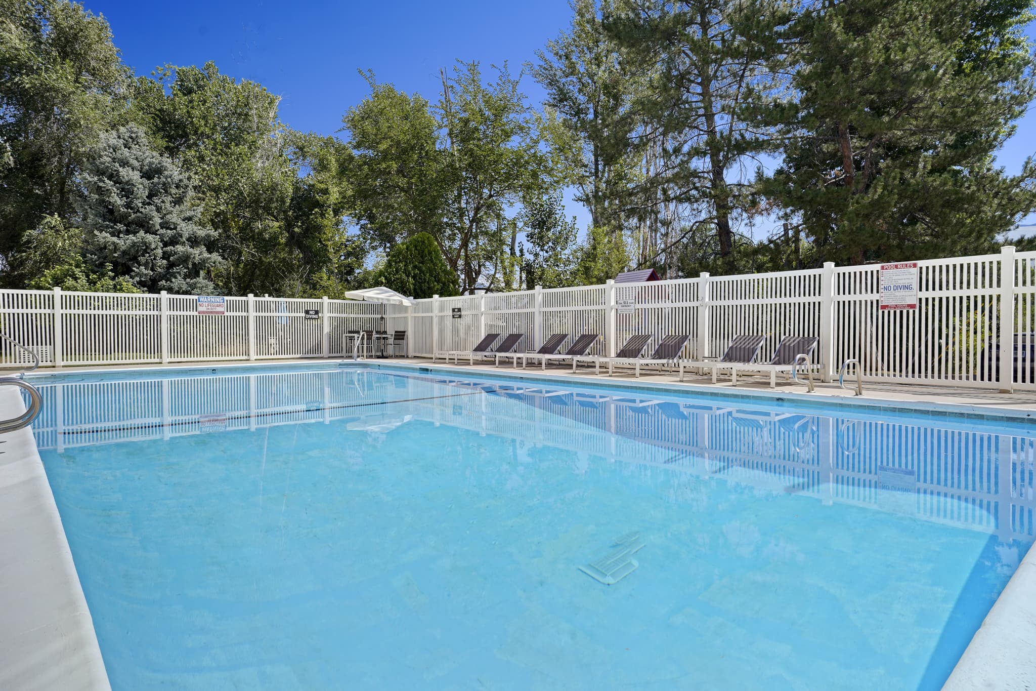 Riverdale Apartment: 4250 S 1000 W