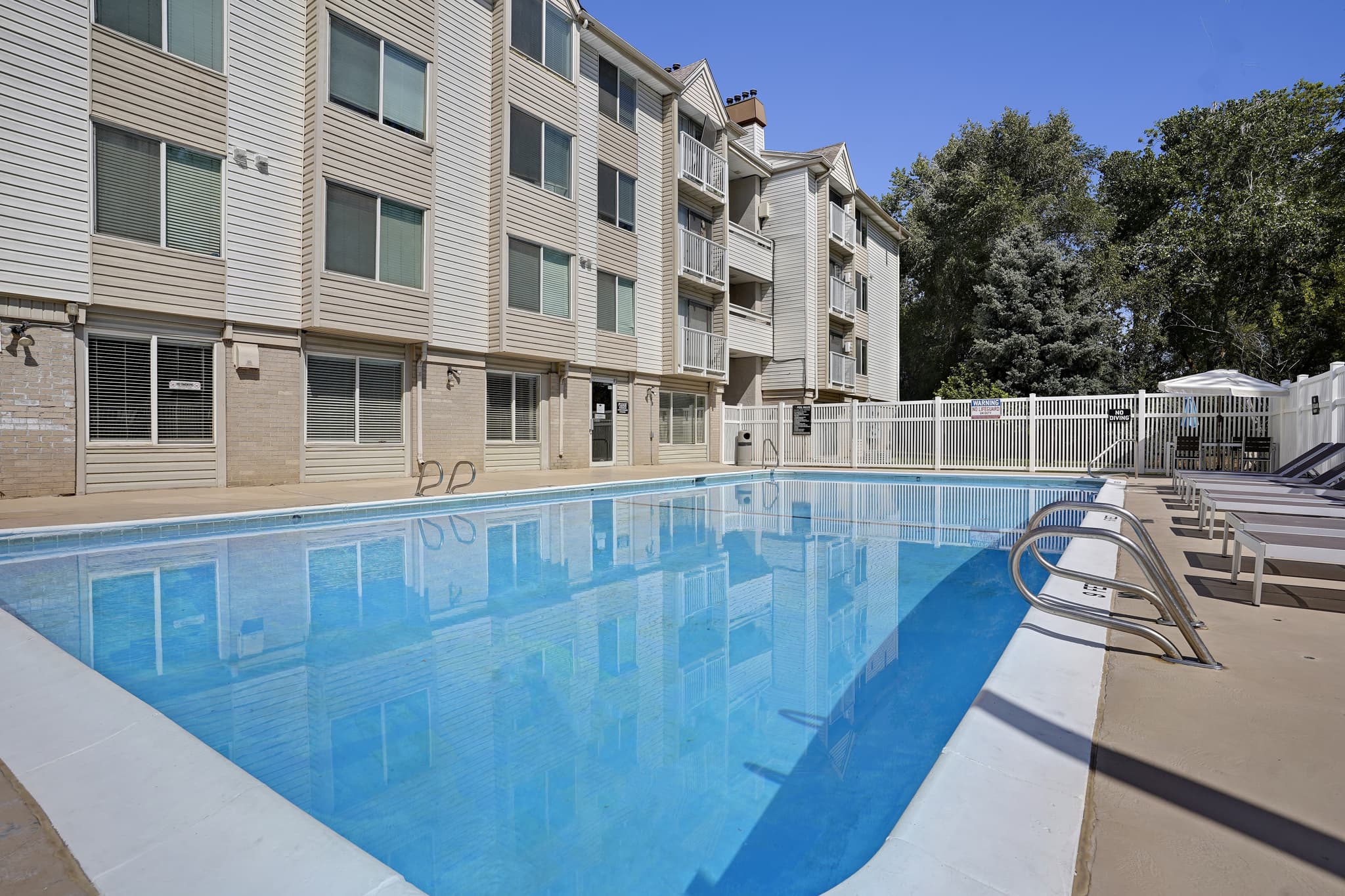 Riverdale Apartment: 4250 S 1000 W