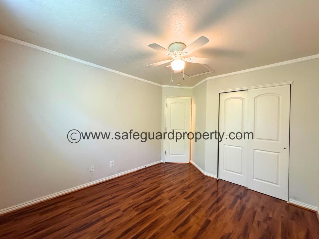 West Valley City Townhome: 2414 S Shady Red Ct