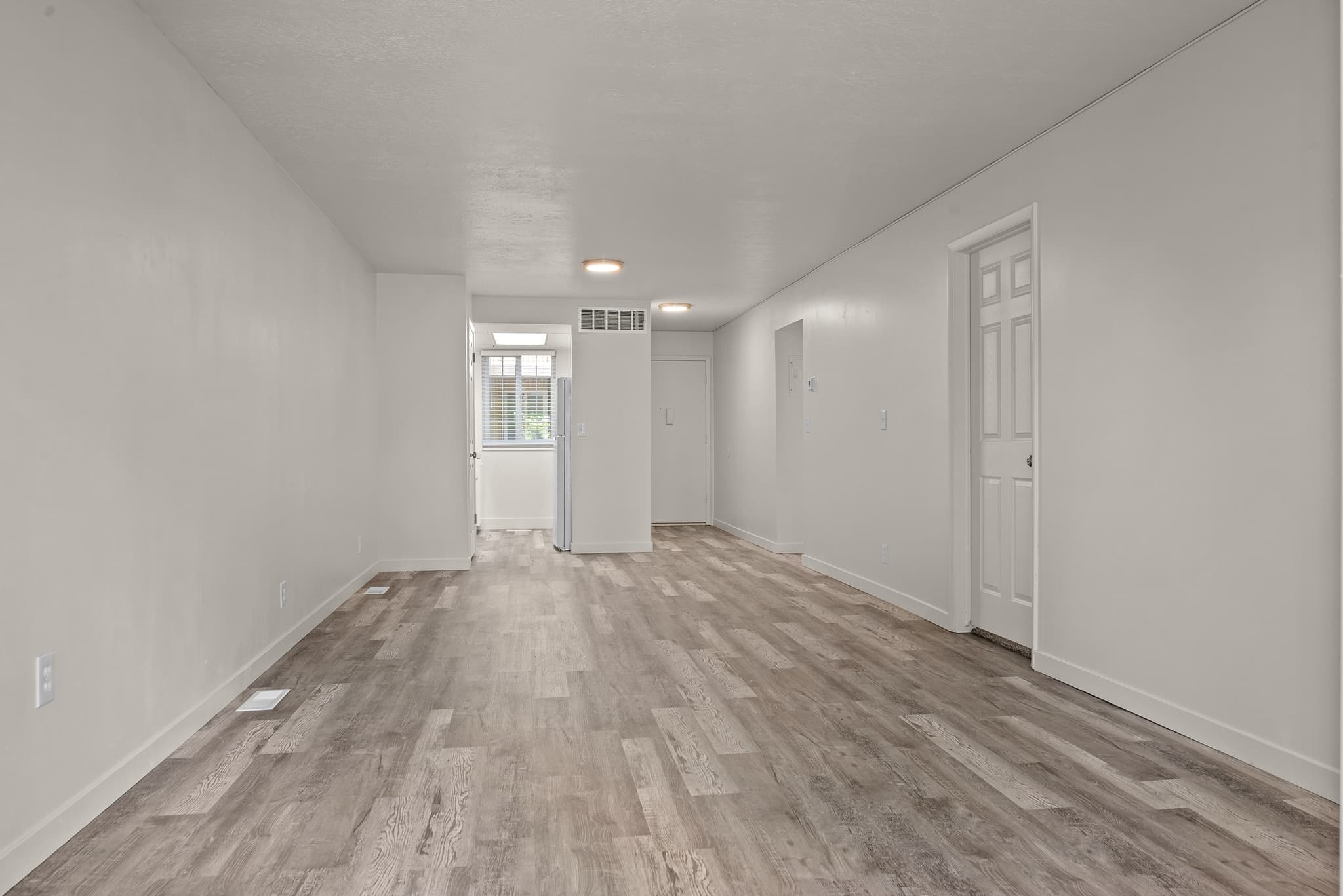 Provo Apartment: 351 E Center St