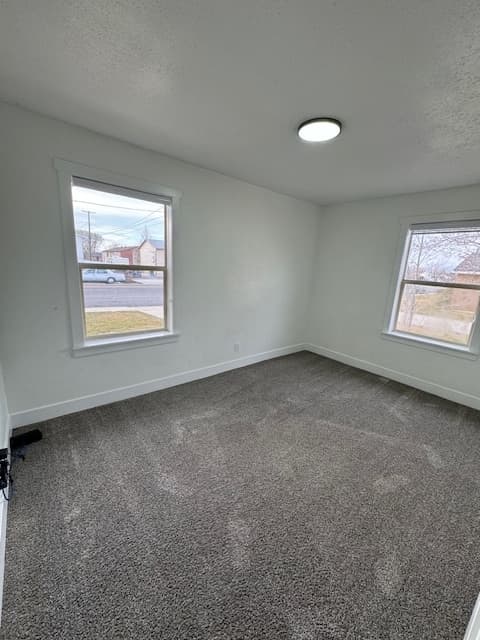 Spanish Fork Apartment: 542 N 600 E
